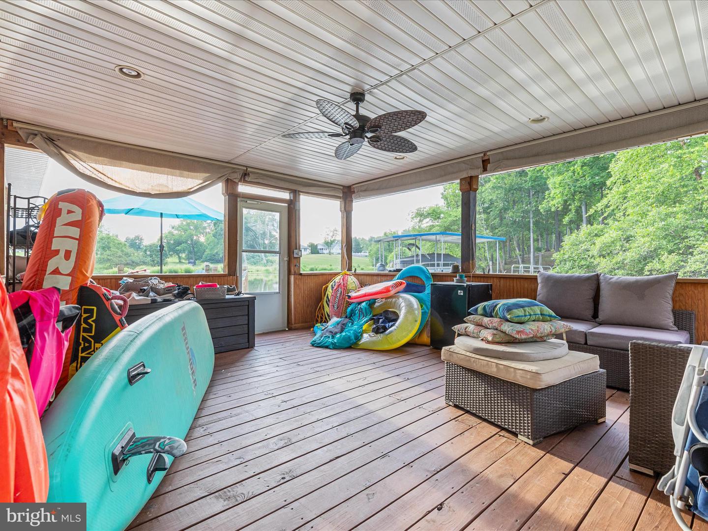 6723 Water View Ln