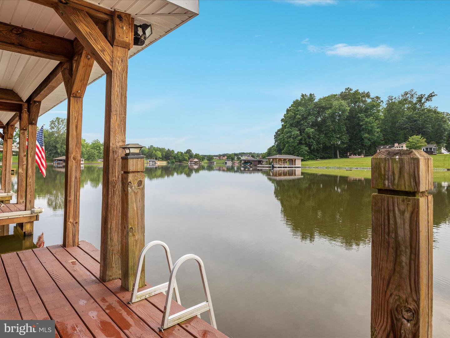 6723 Water View Ln