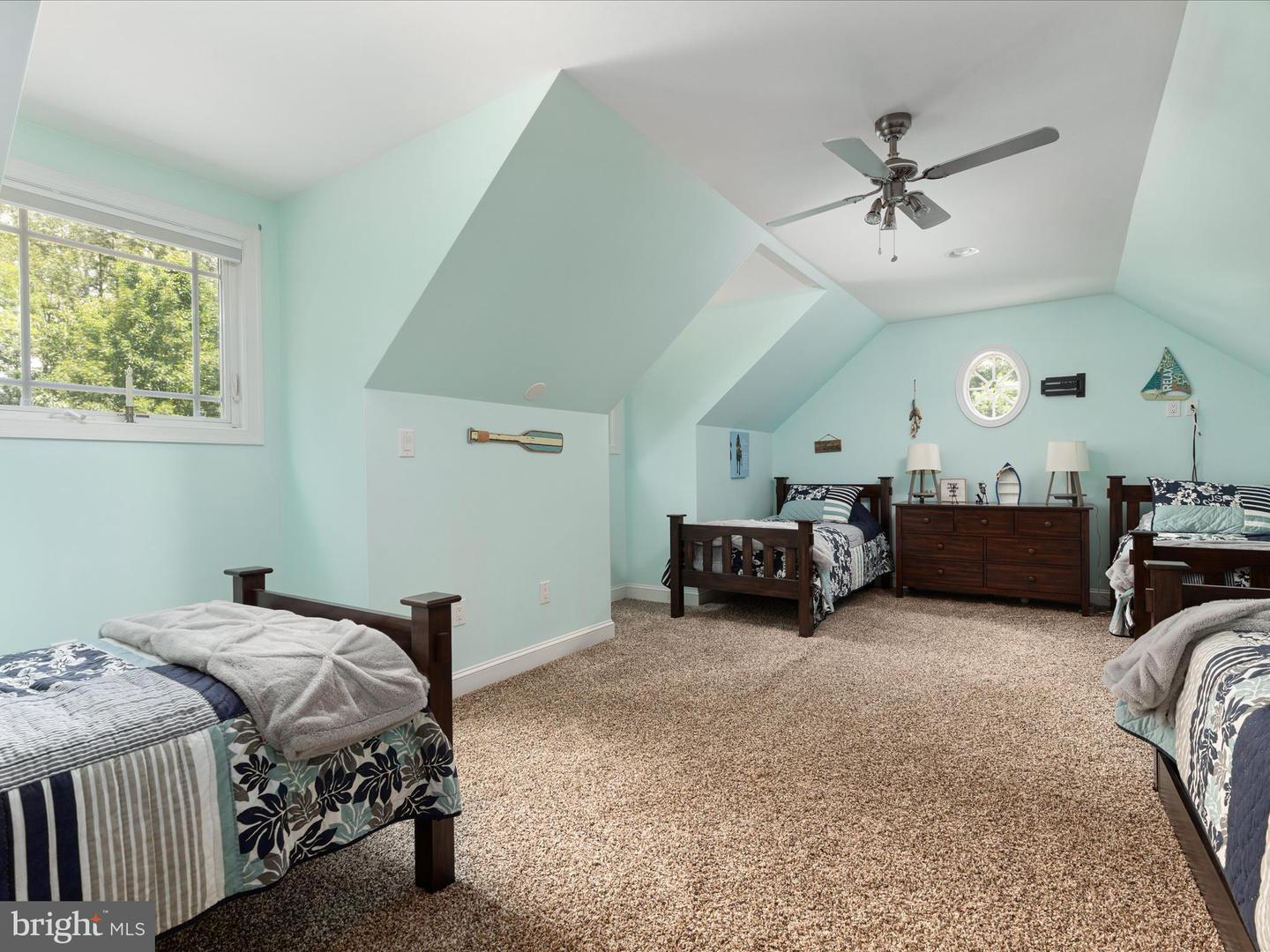6723 Water View Ln