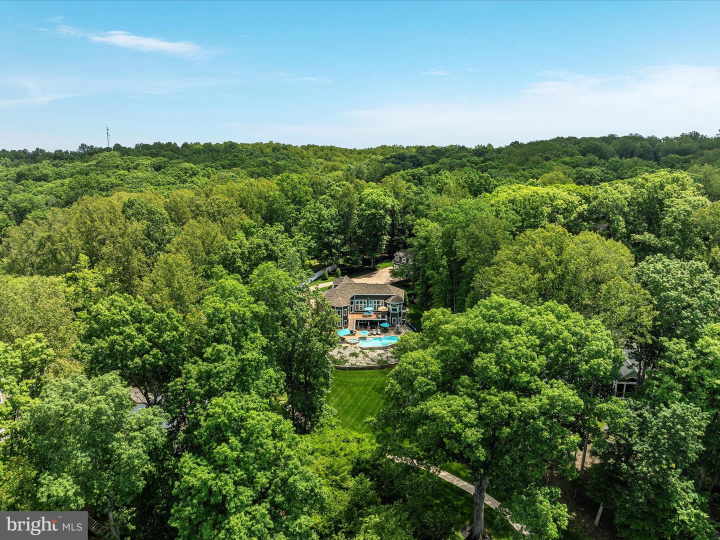 6723 Water View Ln