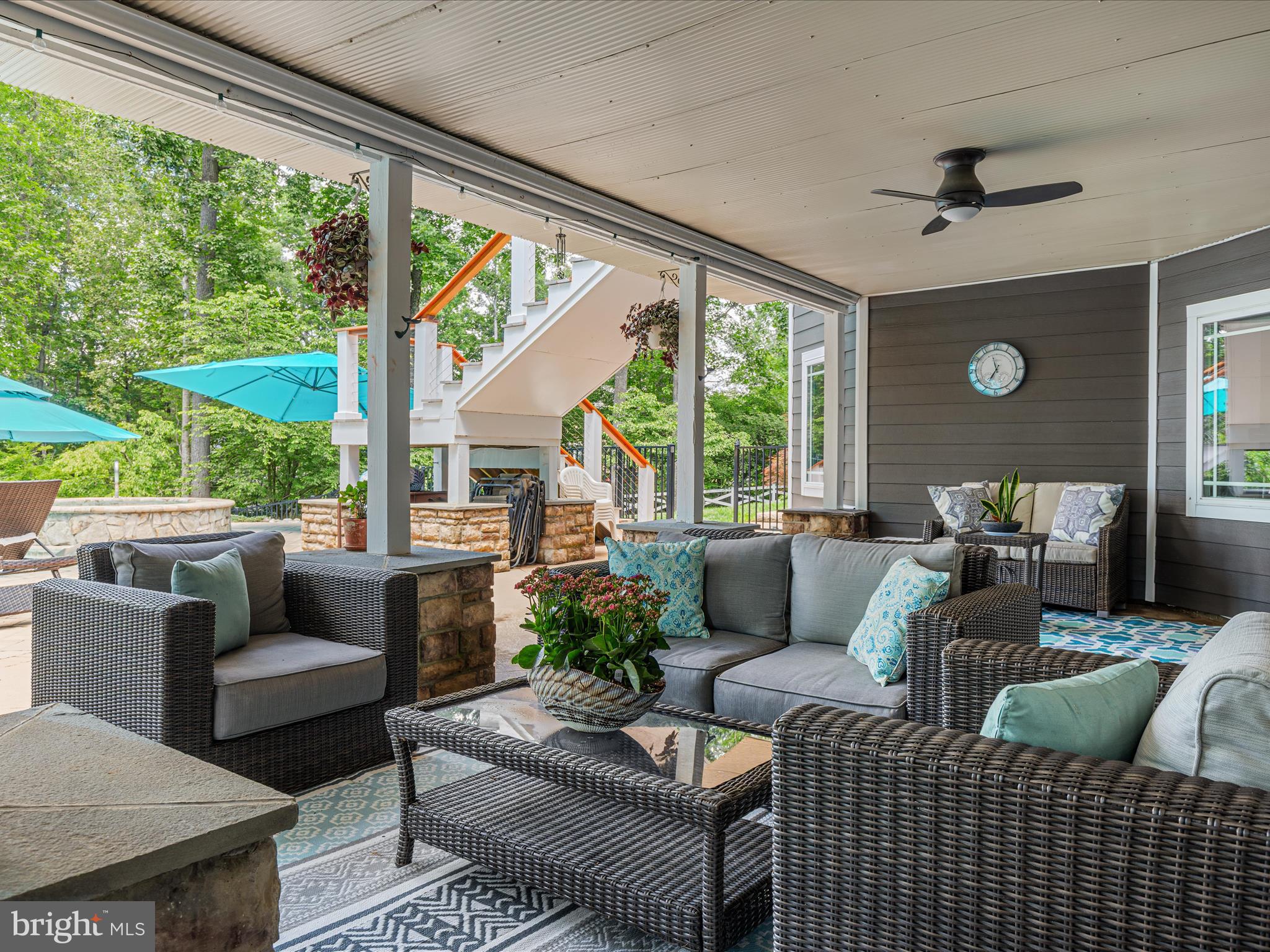 6723 Water View Ln