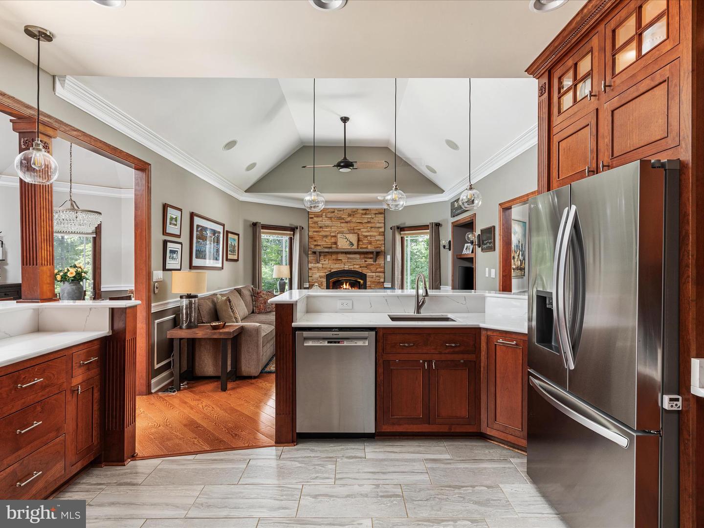 6723 Water View Ln