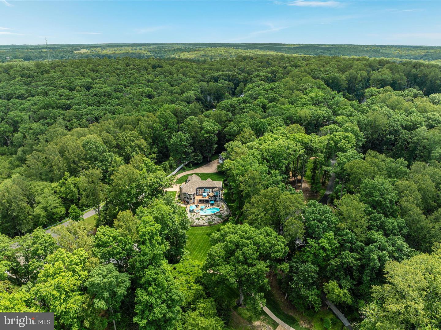 6723 Water View Ln