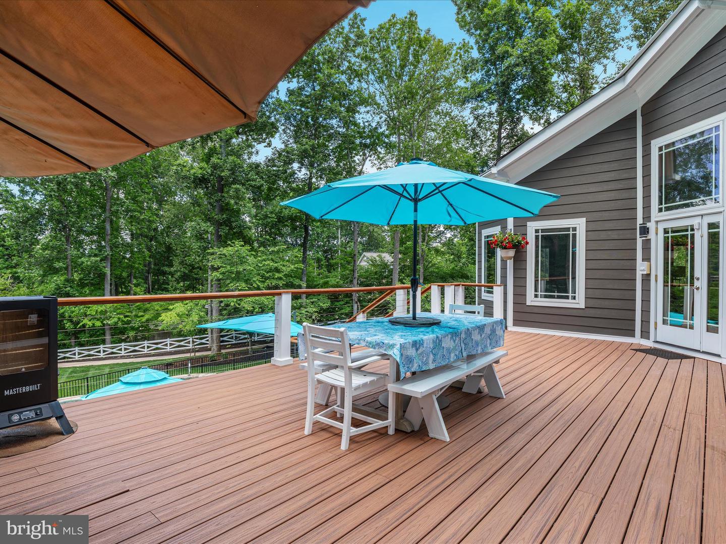 6723 Water View Ln