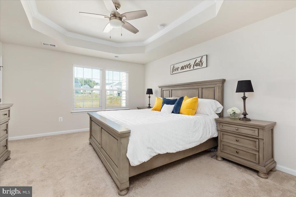524 Landing Dr