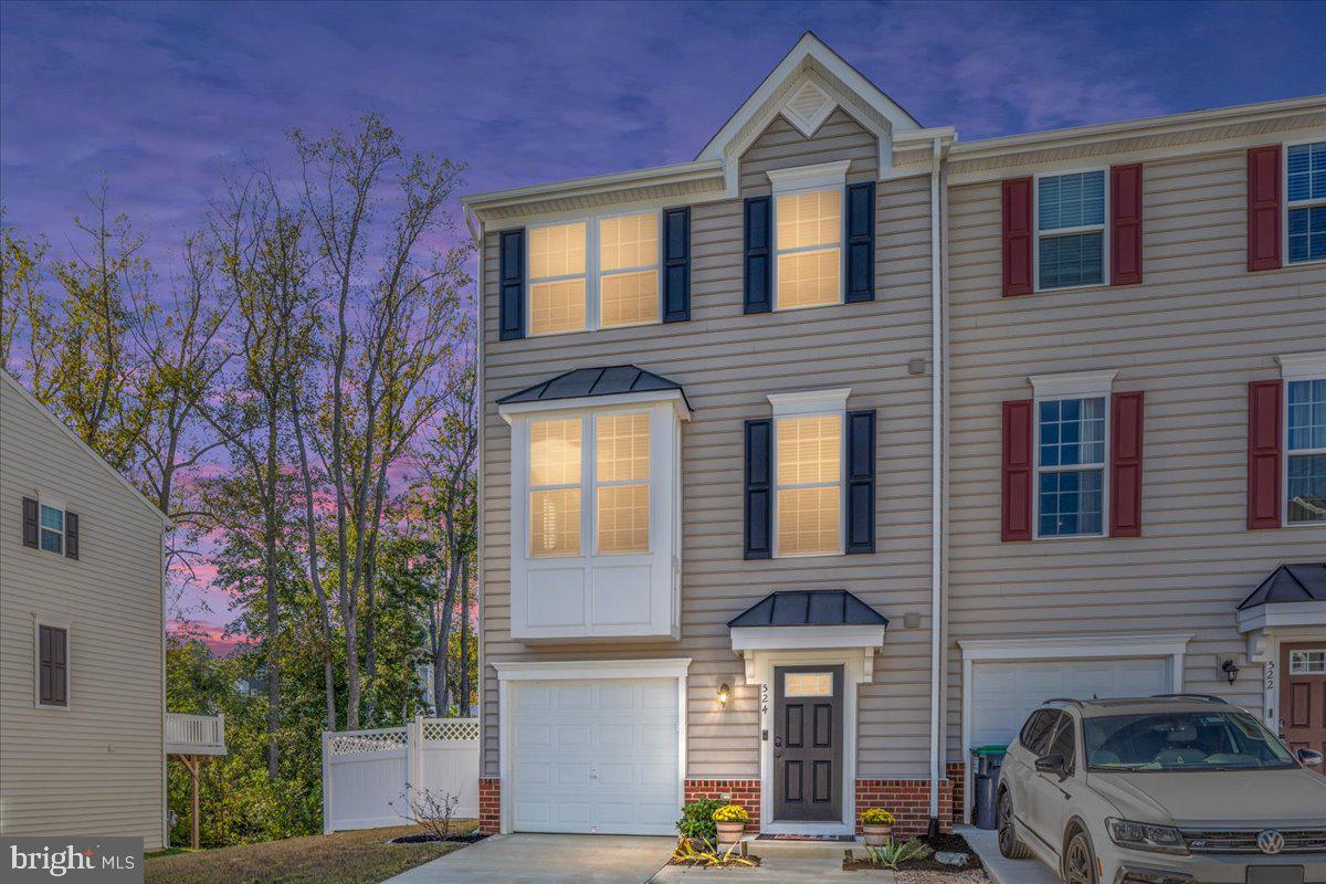 524 Landing Dr