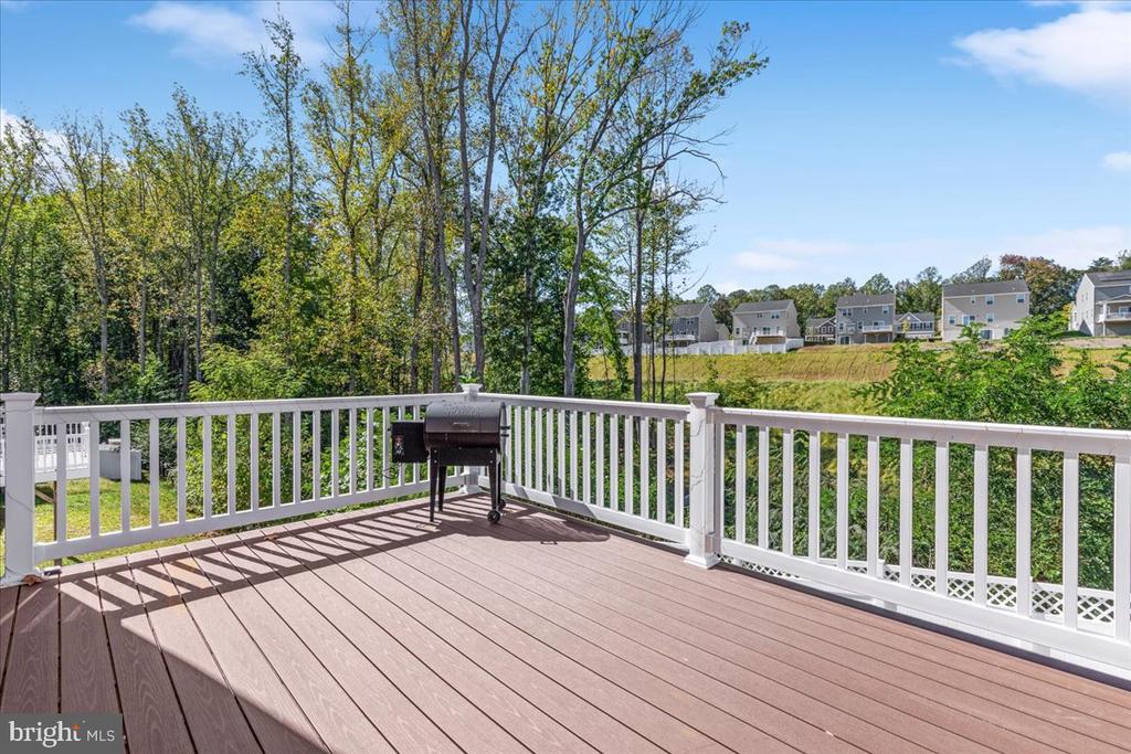 524 Landing Dr