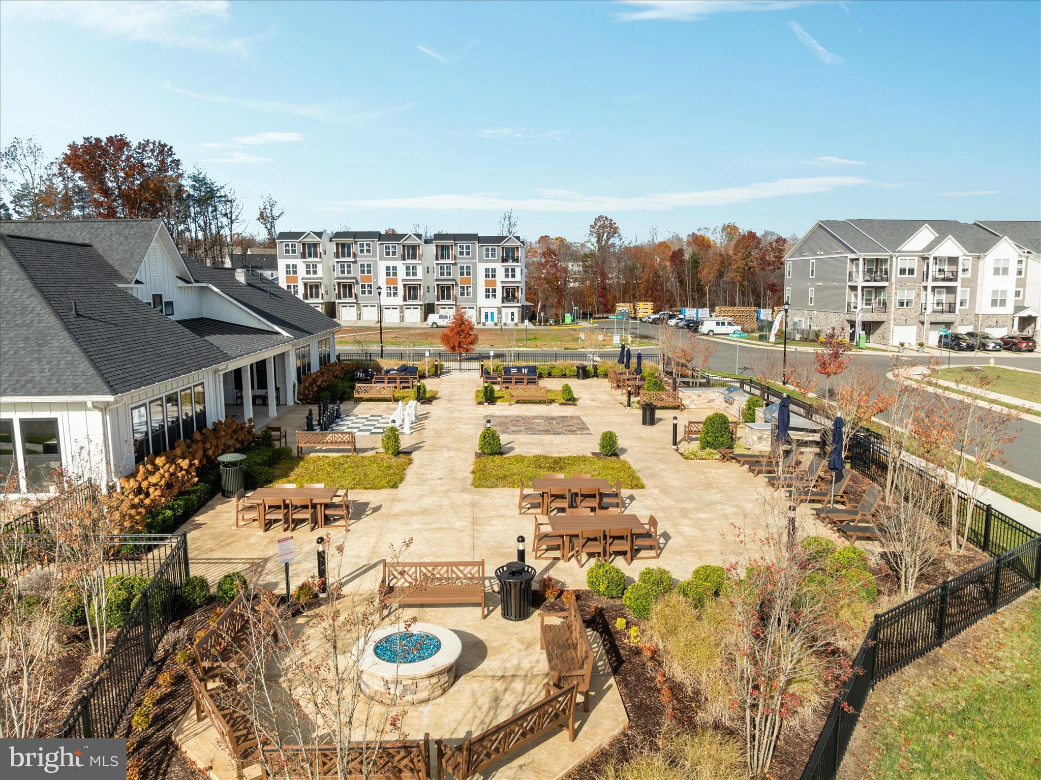 19 ARTEMISIA WAY 301