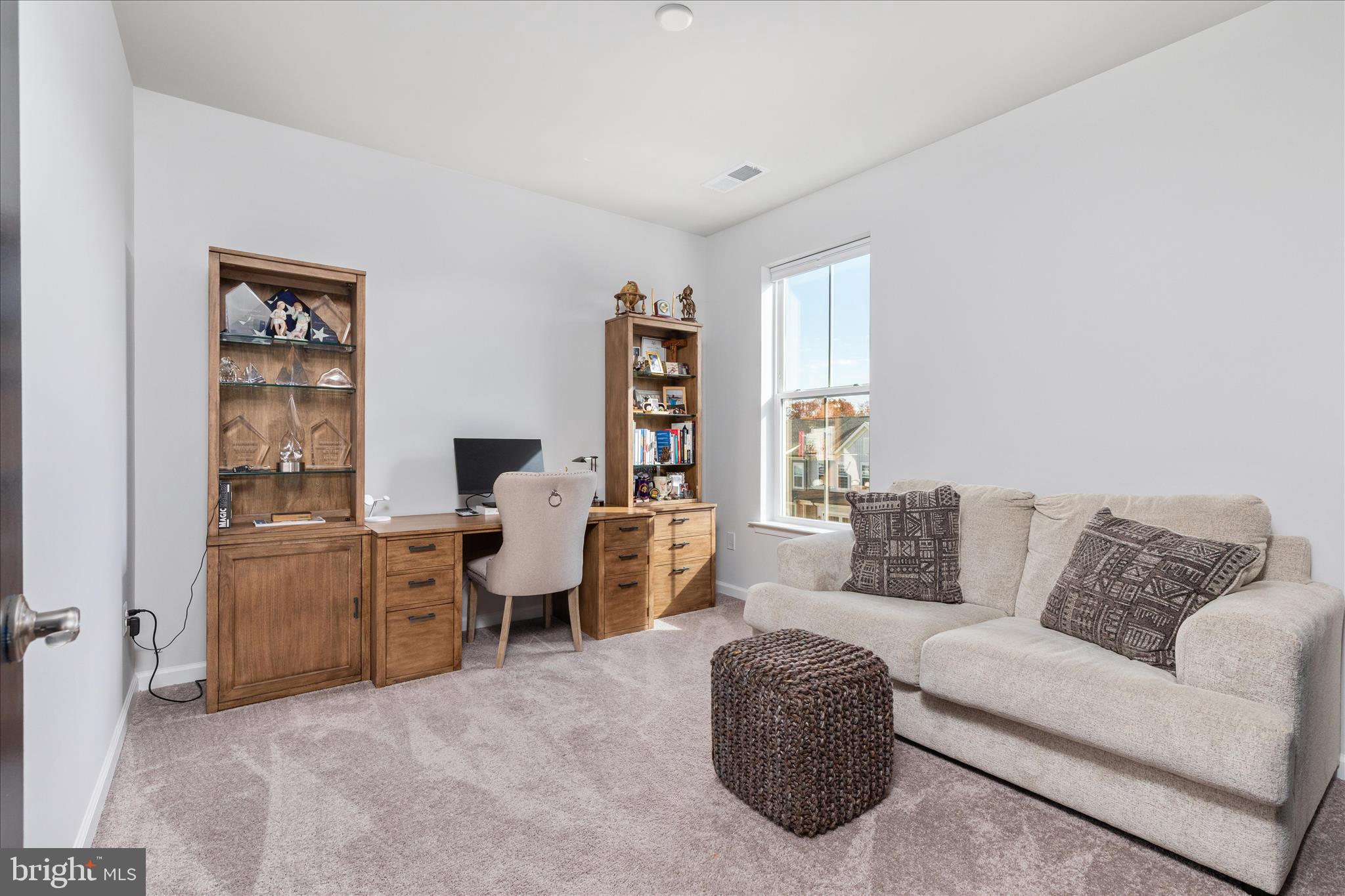 19 ARTEMISIA WAY 301