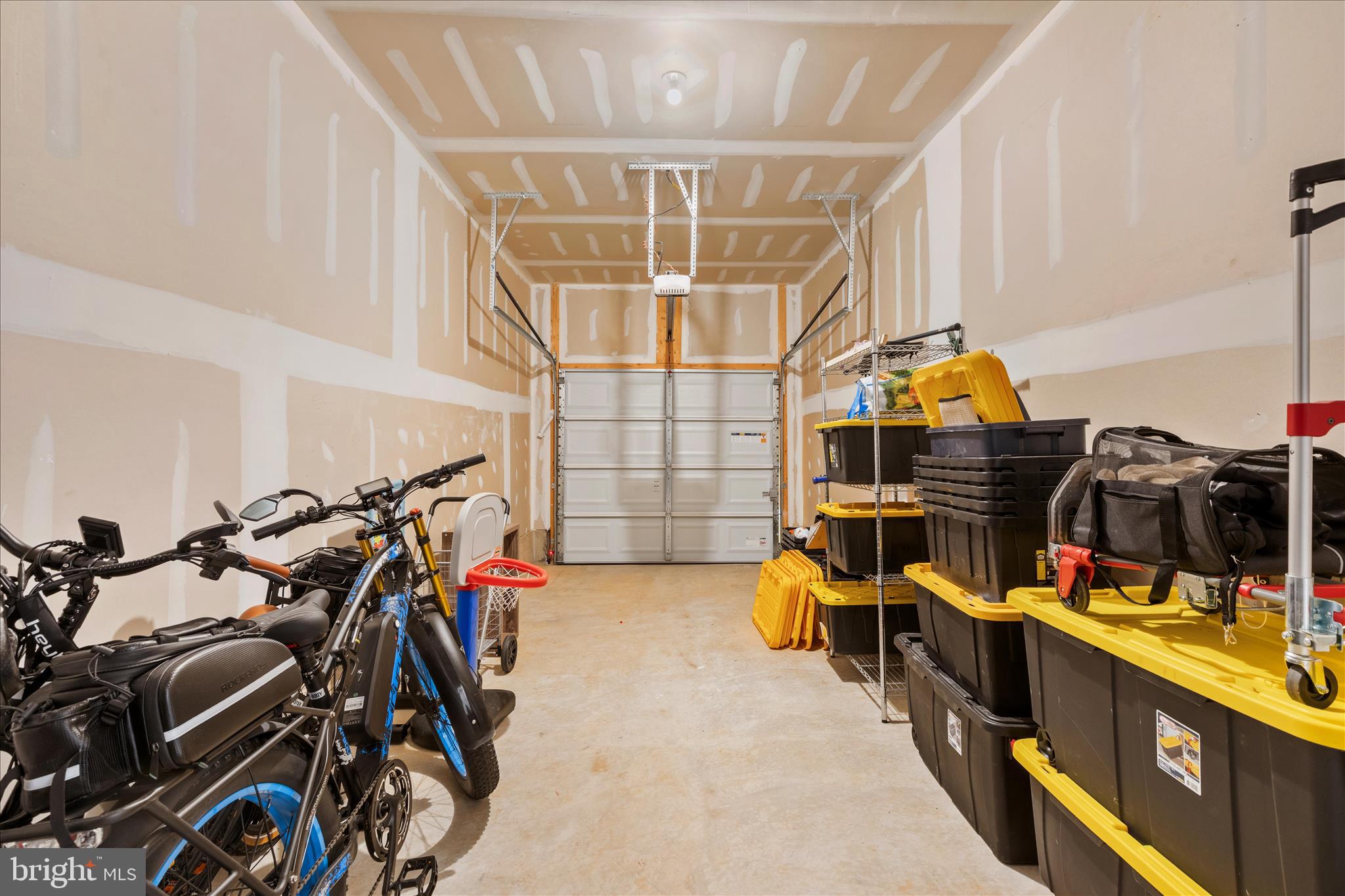 19 ARTEMISIA WAY 301