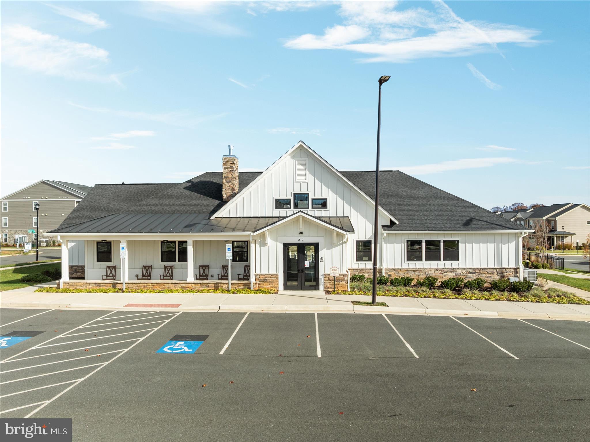 19 ARTEMISIA WAY 301