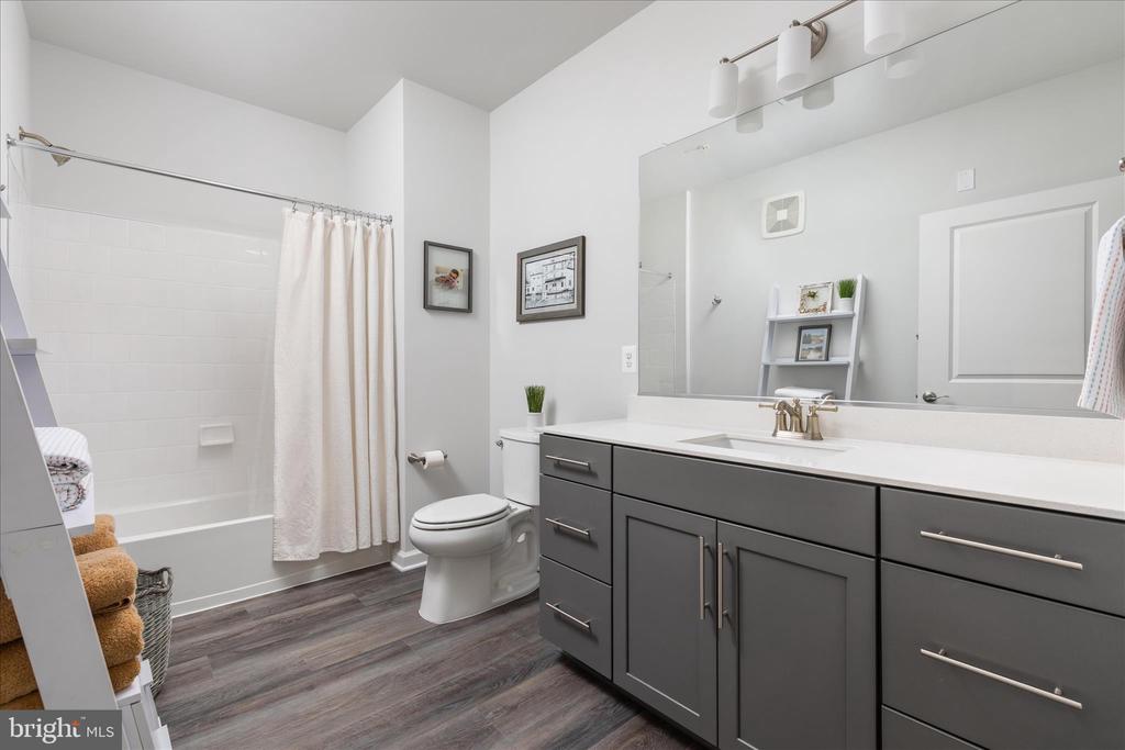 30 HYSSOP WAY 207