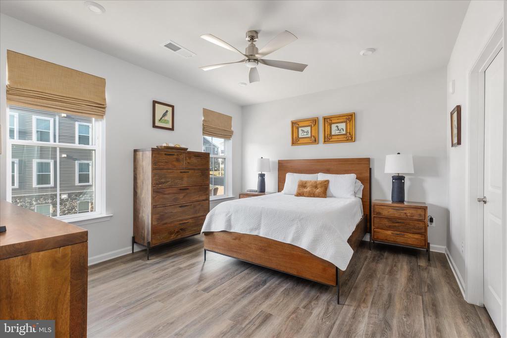 30 HYSSOP WAY 207