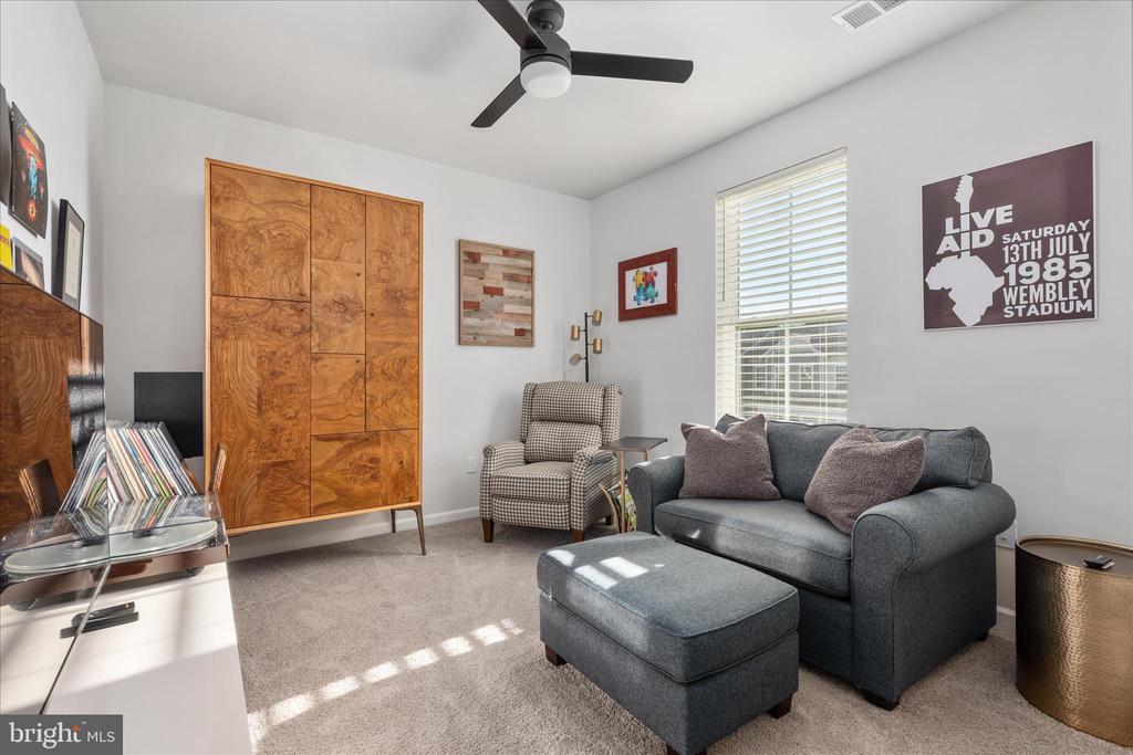 30 HYSSOP WAY 207