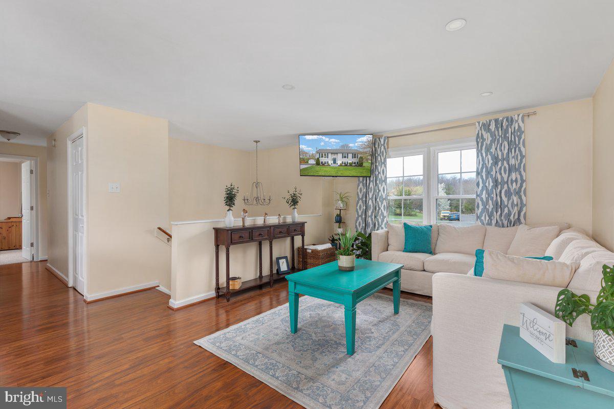 1507 Mallard Pl