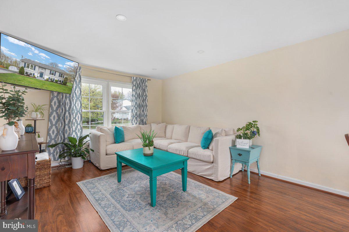 1507 Mallard Pl