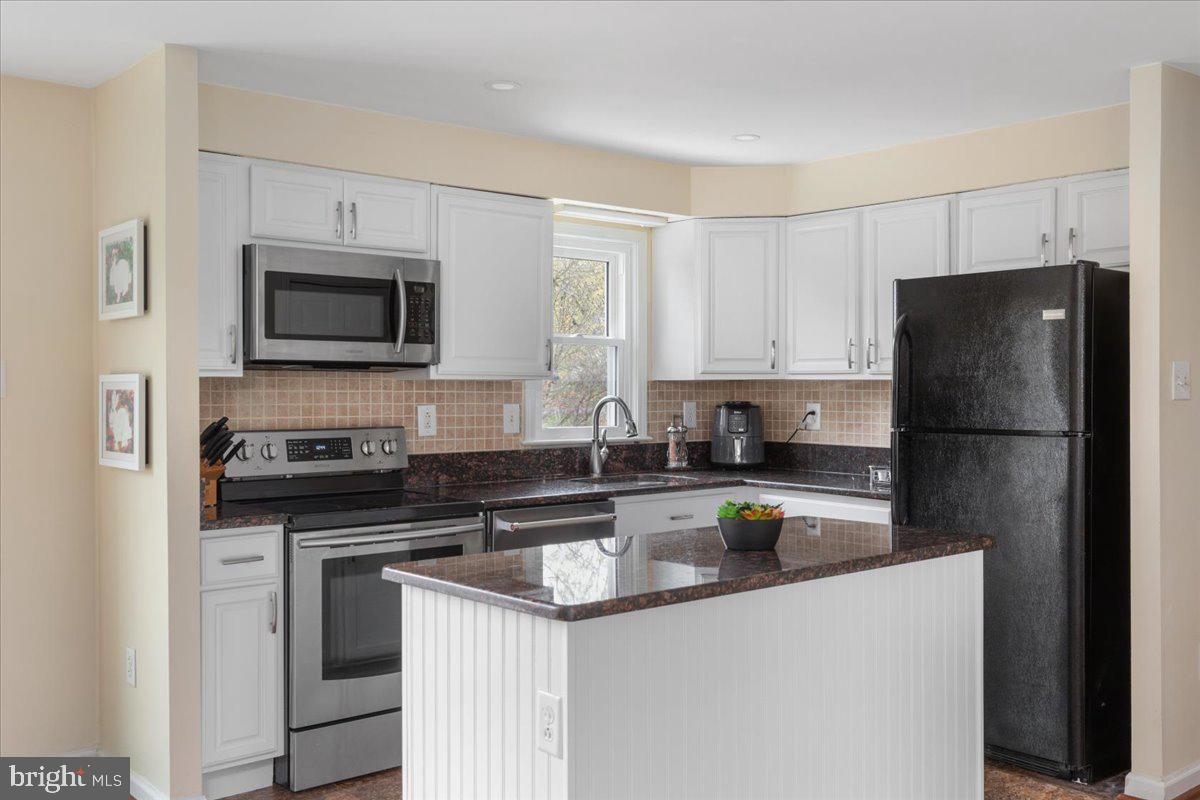 1507 Mallard Pl