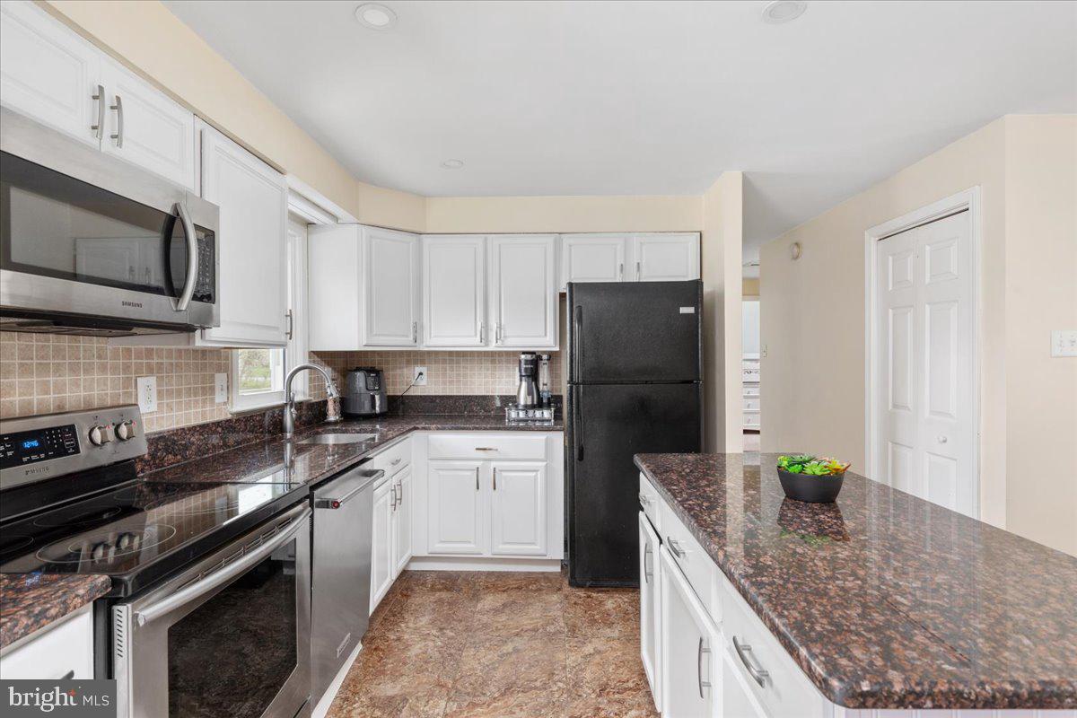 1507 Mallard Pl