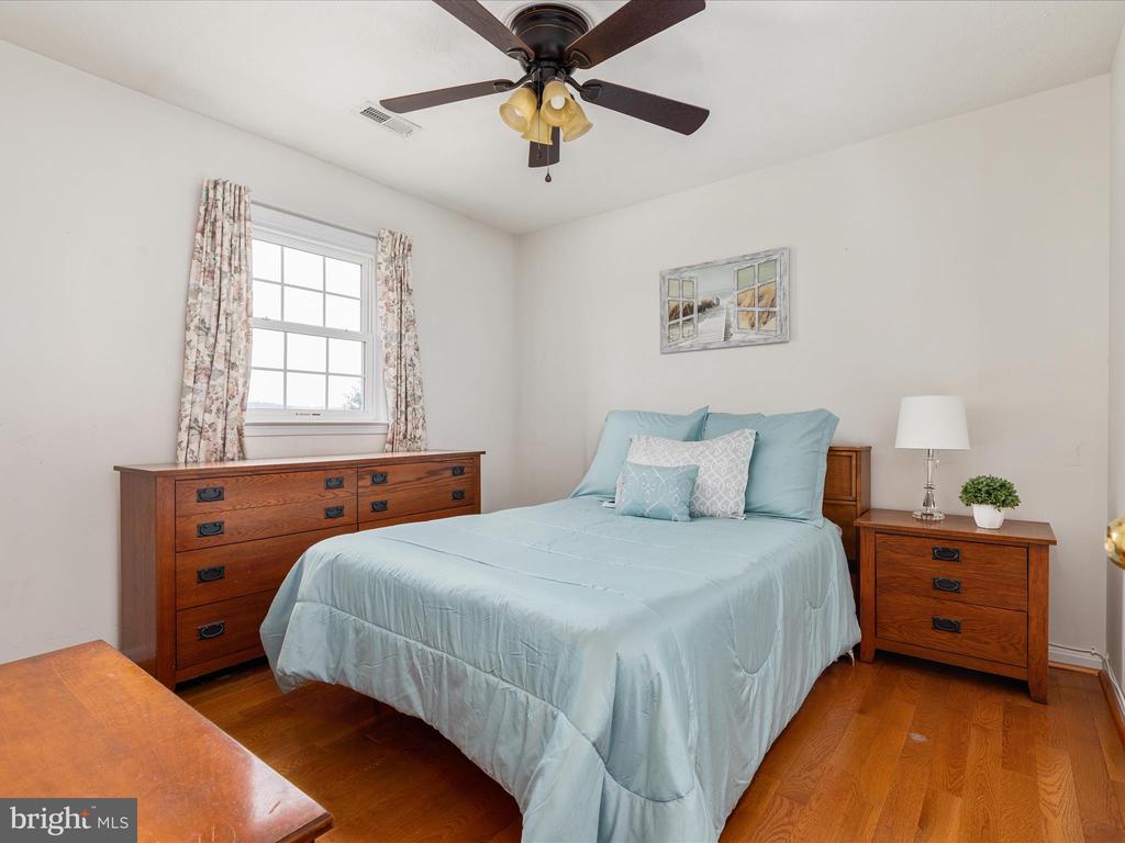 138 Kerfoot Ave