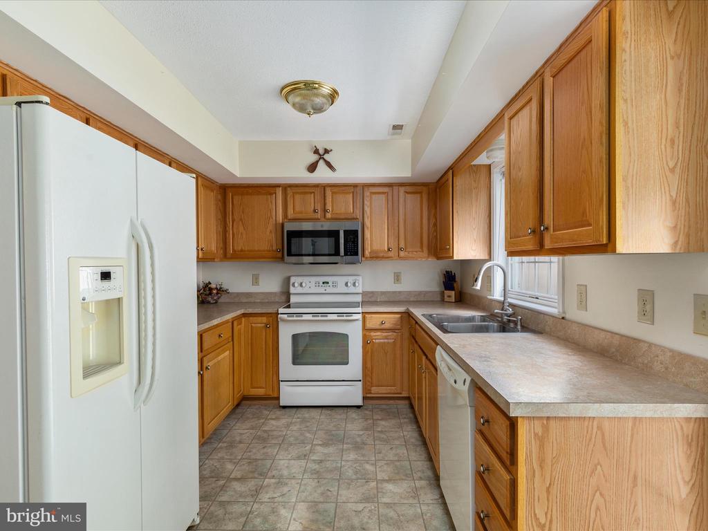138 Kerfoot Ave