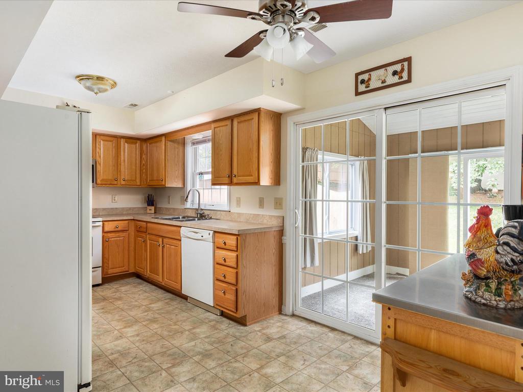 138 Kerfoot Ave
