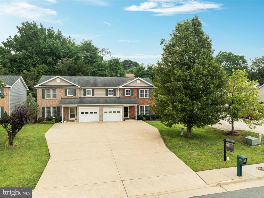 138 KERFOOT AVENUE