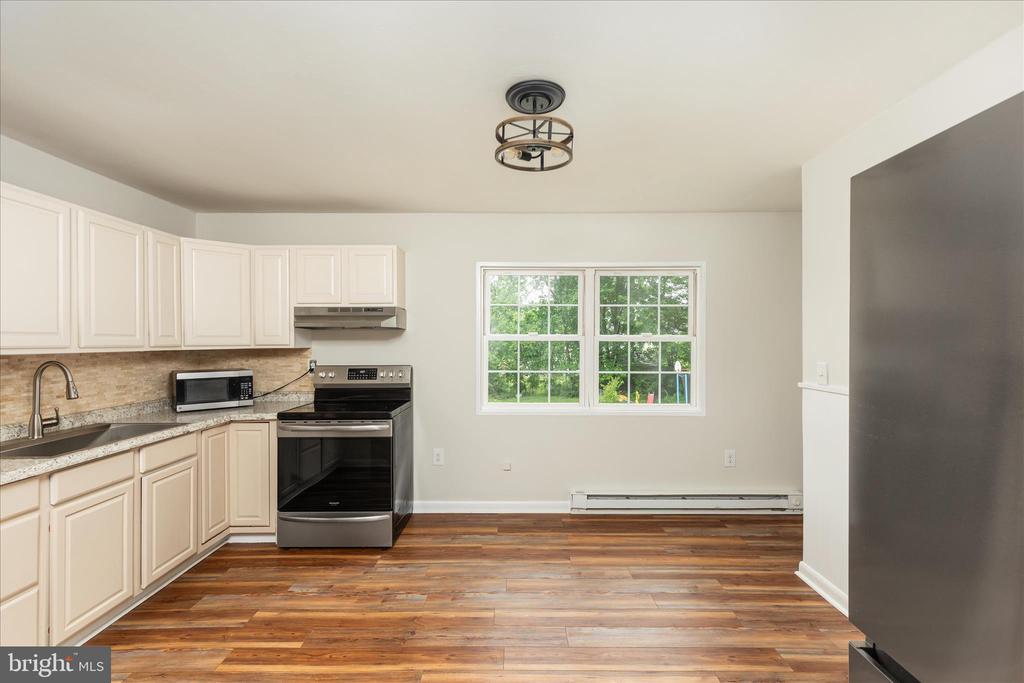 706 W 14TH STREET