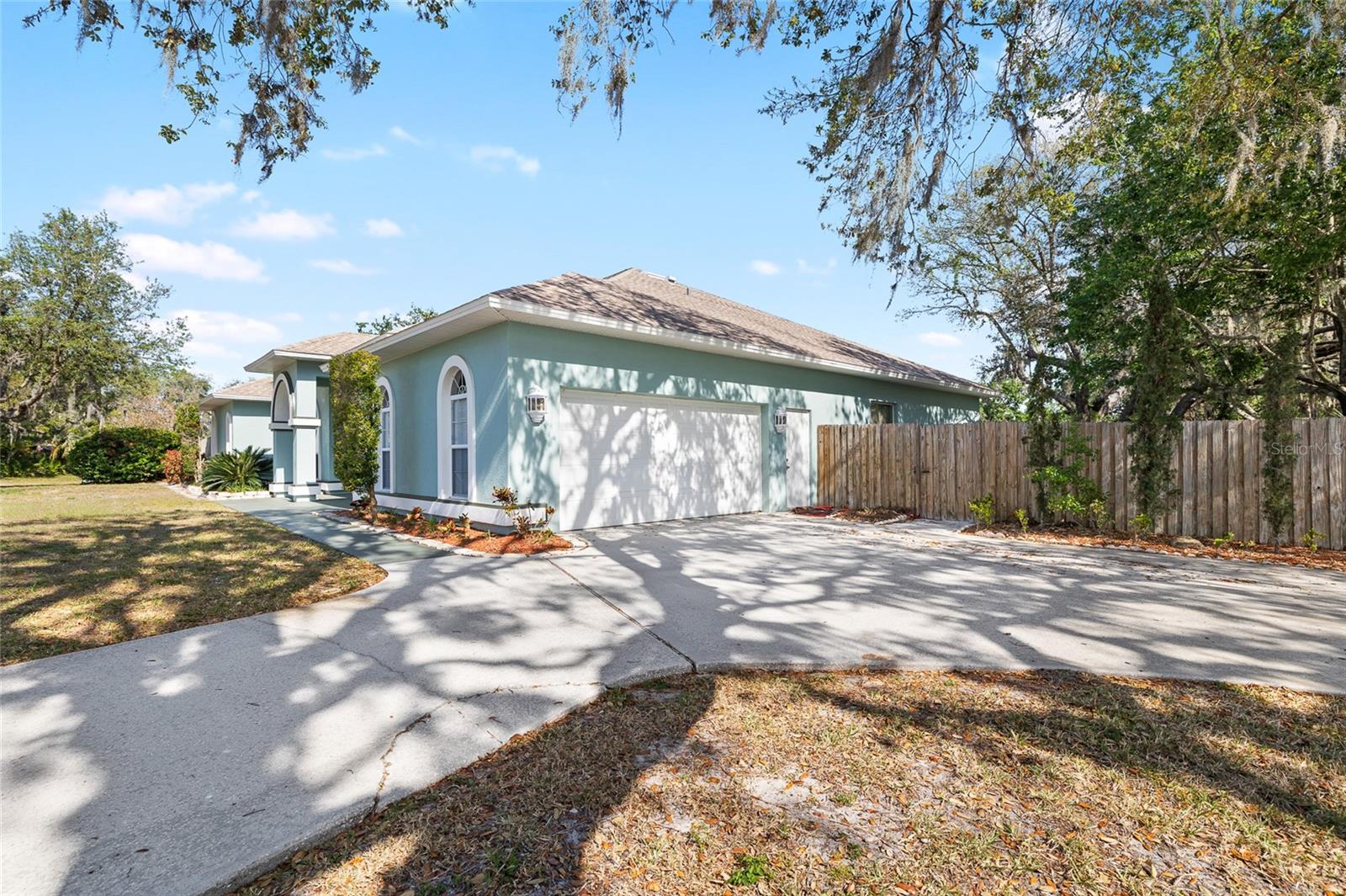 12103 SHADOW RUN BLVD