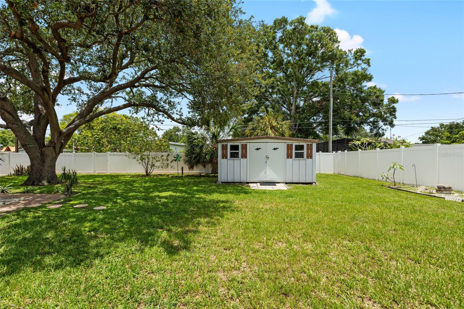 5685 36TH AVE N