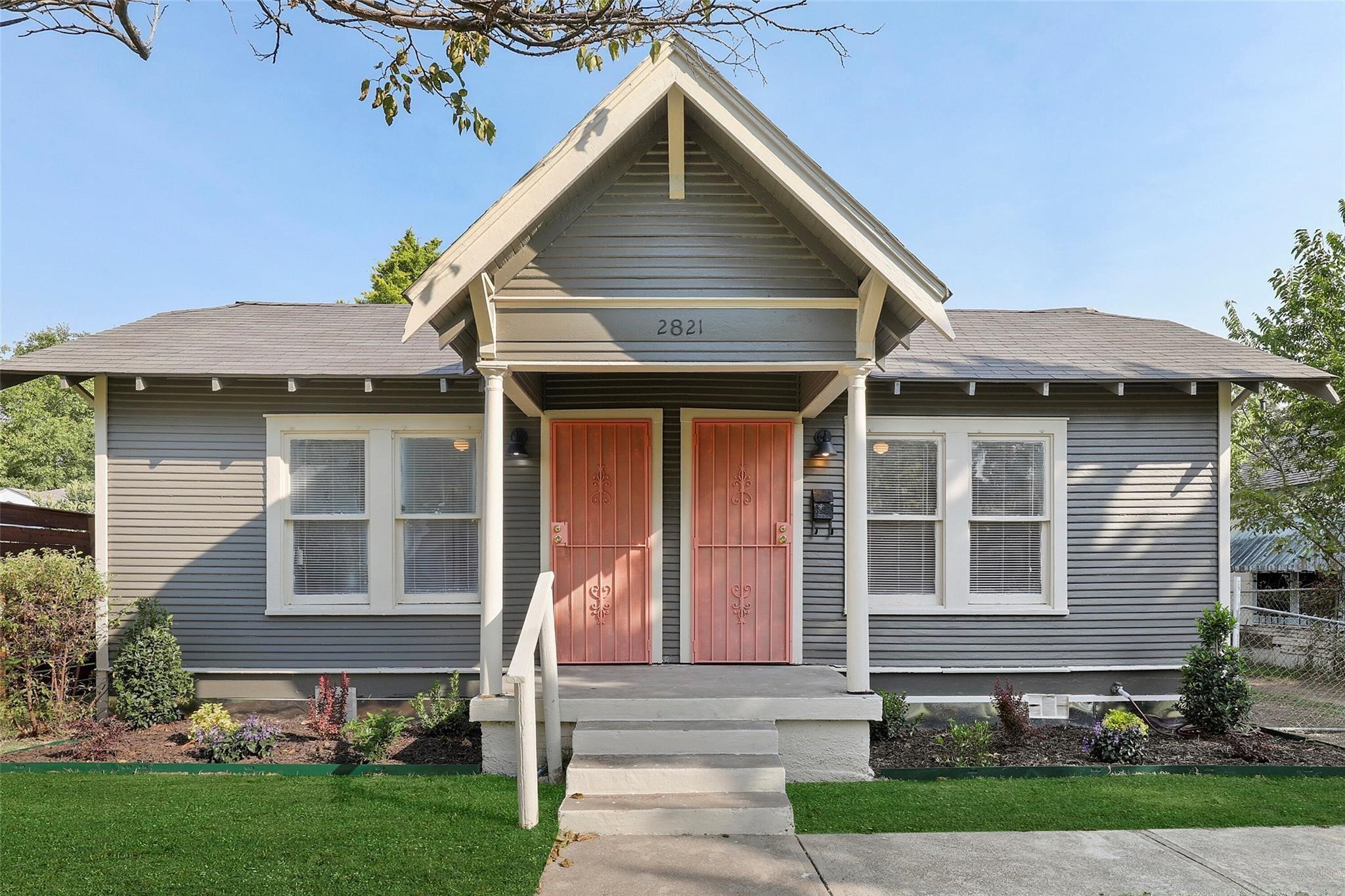 2821 Gladstone Drive