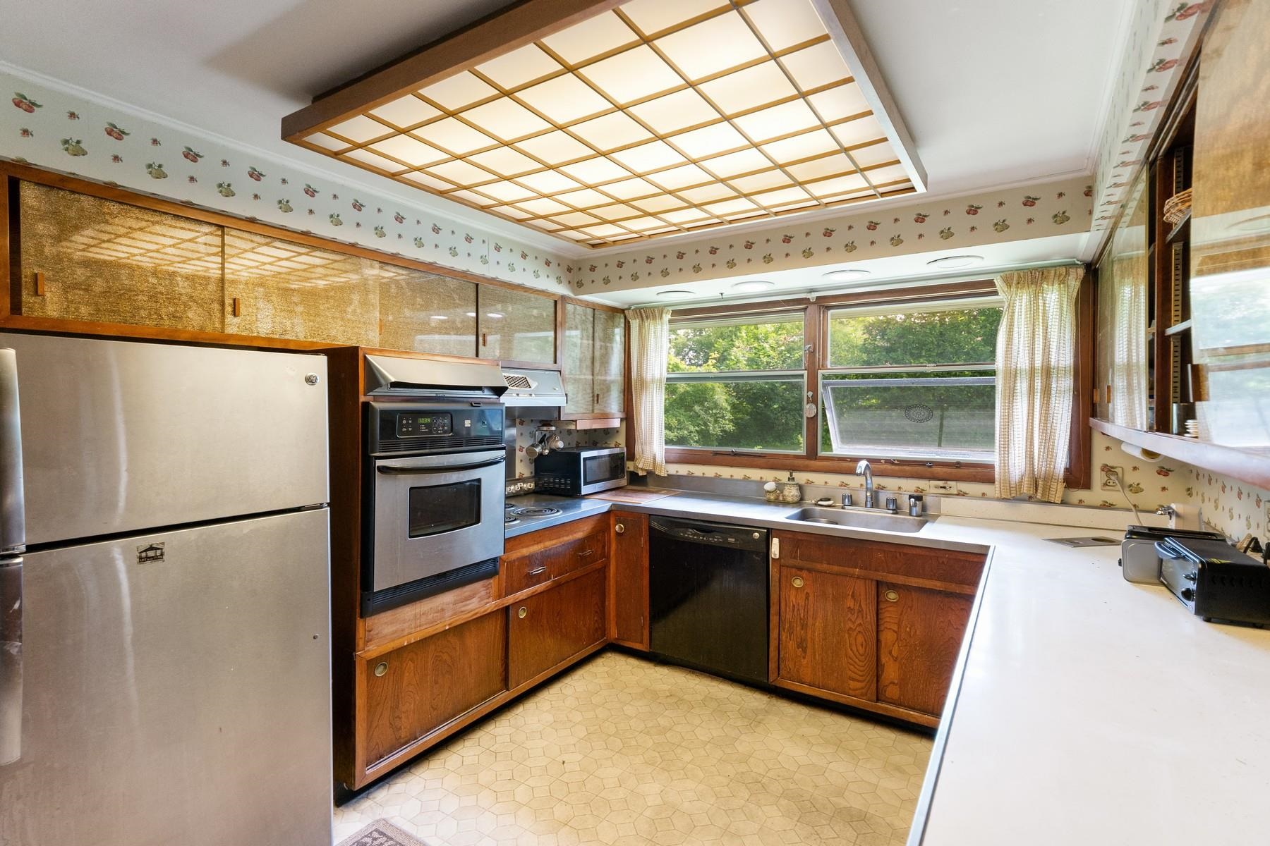 134 Bellevue Avenue