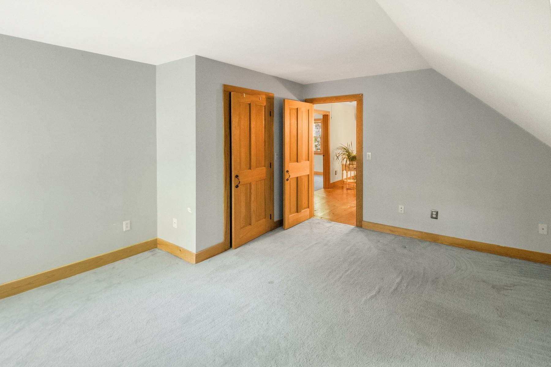 795 Saw Mill Hill Road