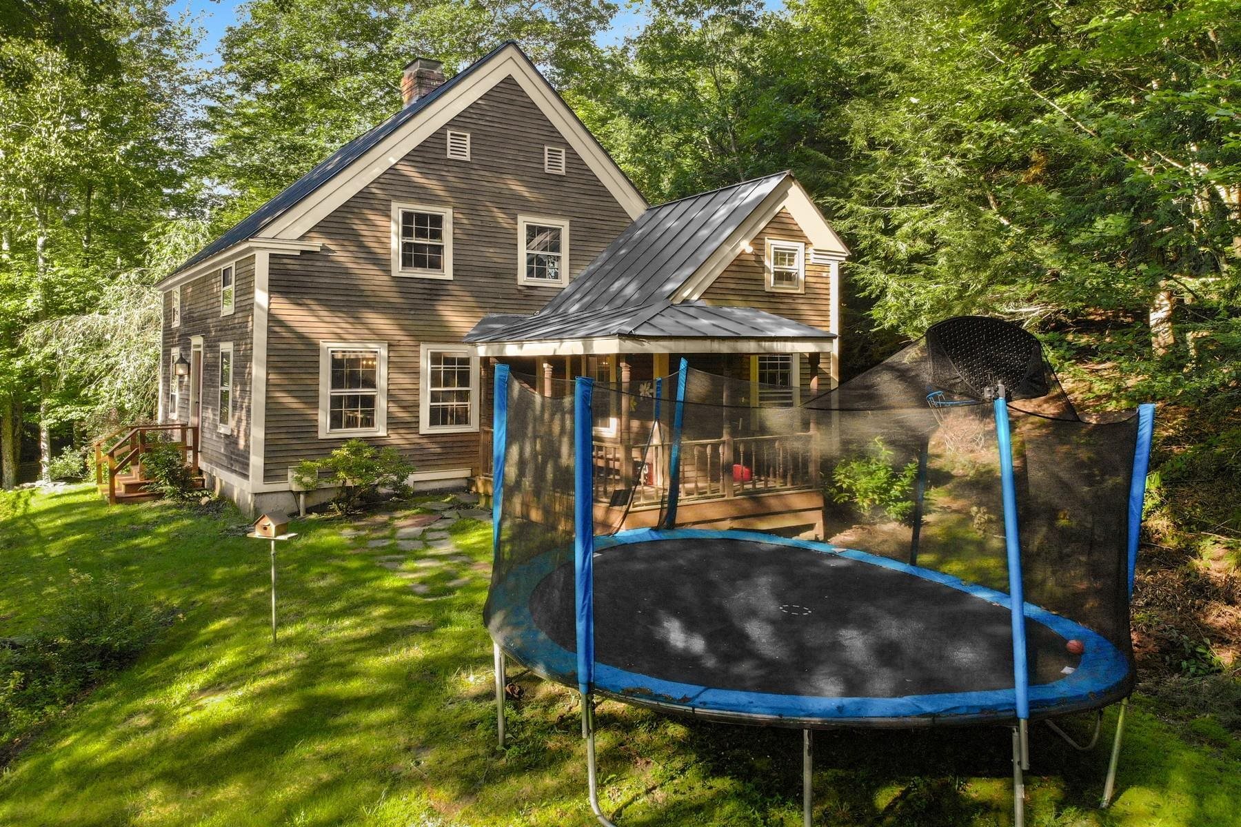 795 Saw Mill Hill Road