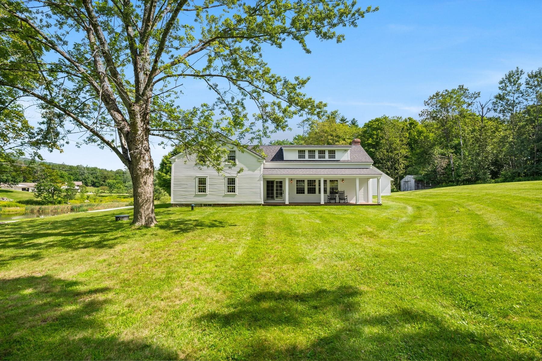 28 Middle Road