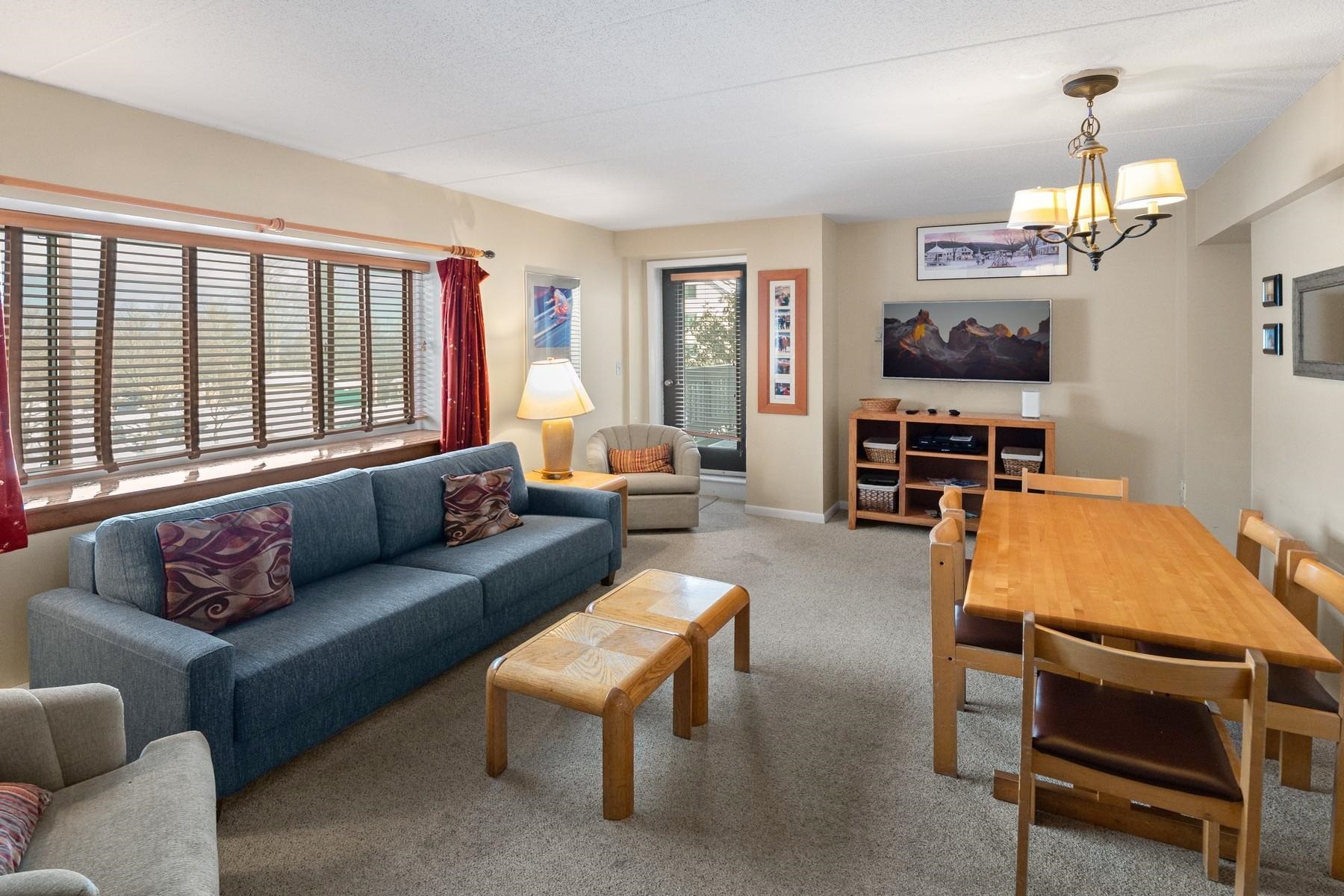 135 East Mountain Road Unit: 1C1