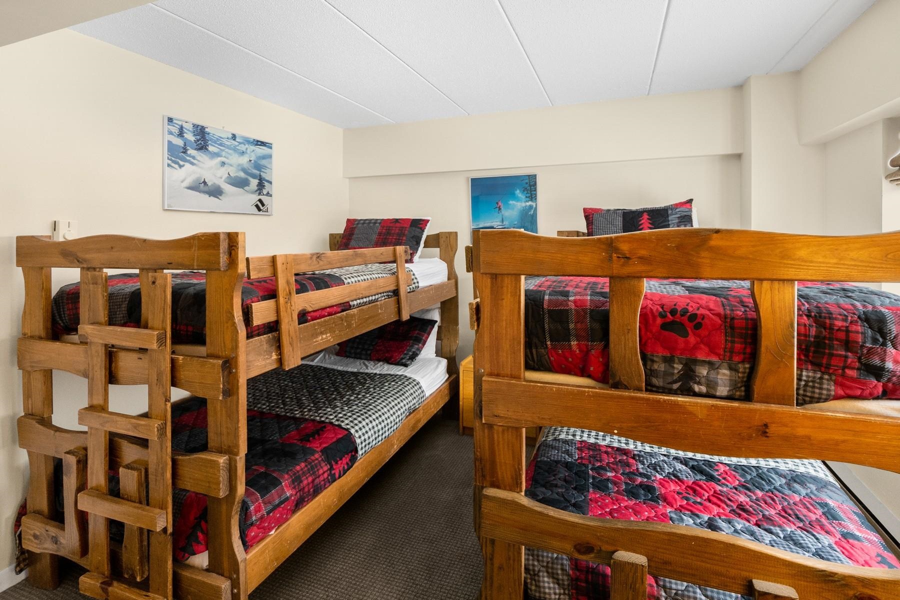 135 East Mountain Road Unit: 1C1