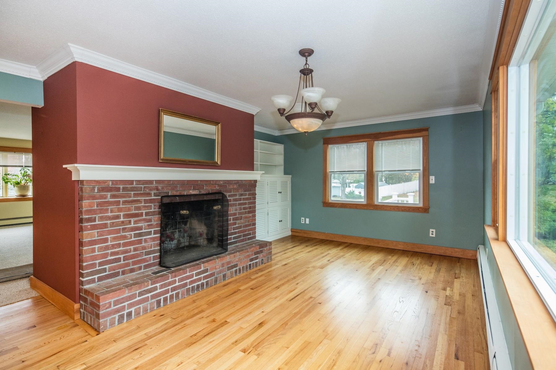 12 Laverne Drive