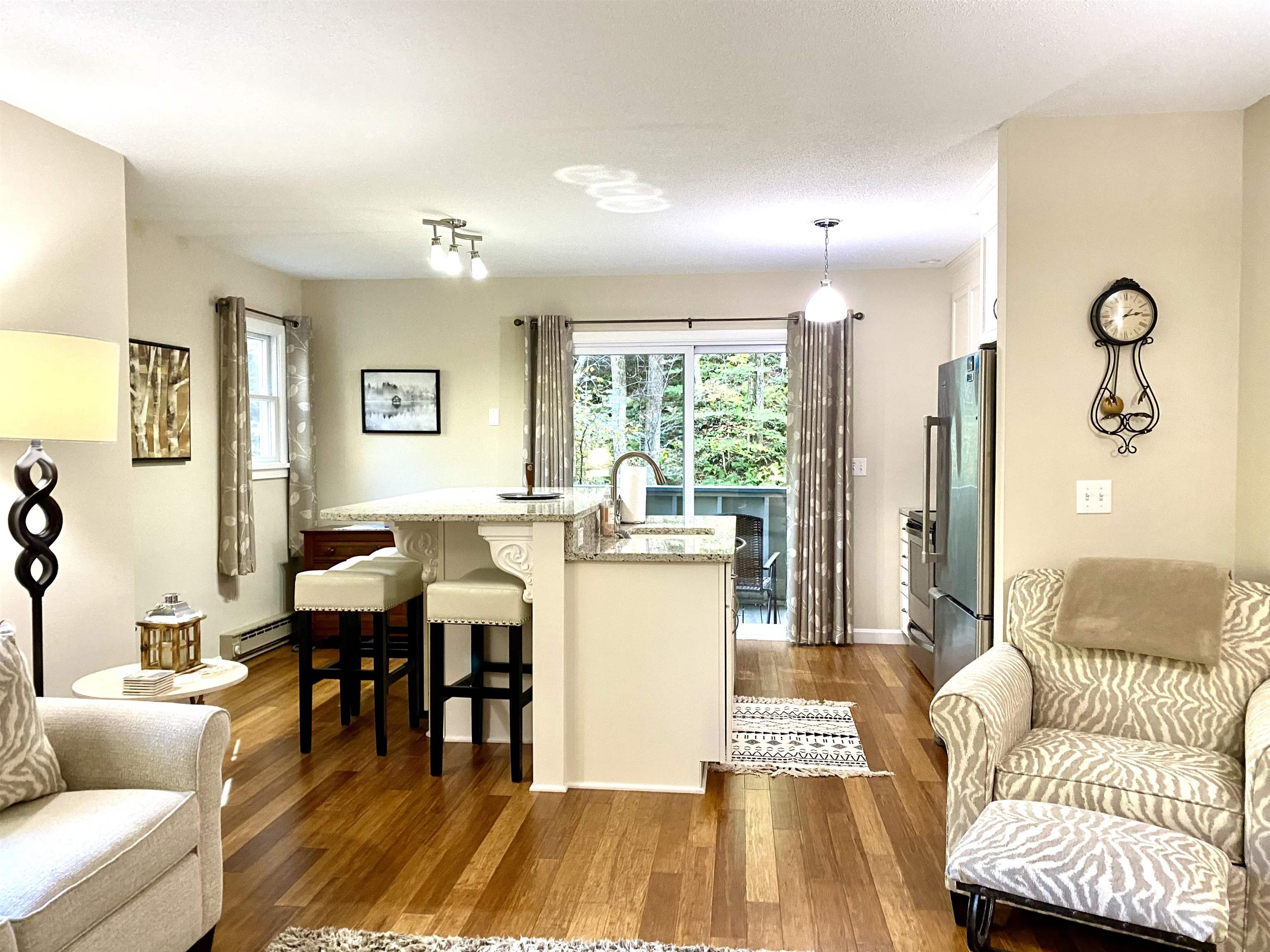 62 Silver Birch Place Unit: 3B