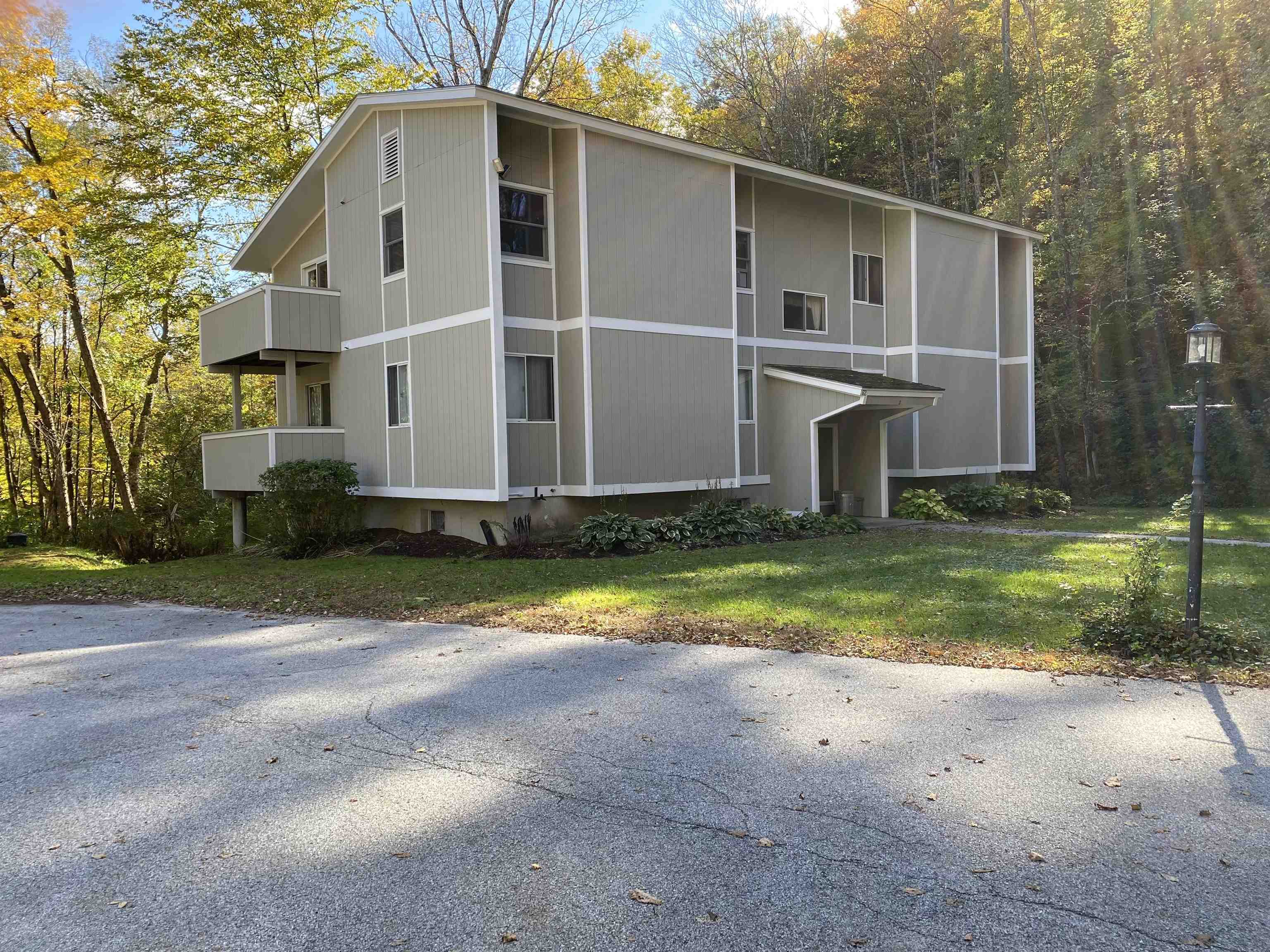62 Silver Birch Place Unit: 3B