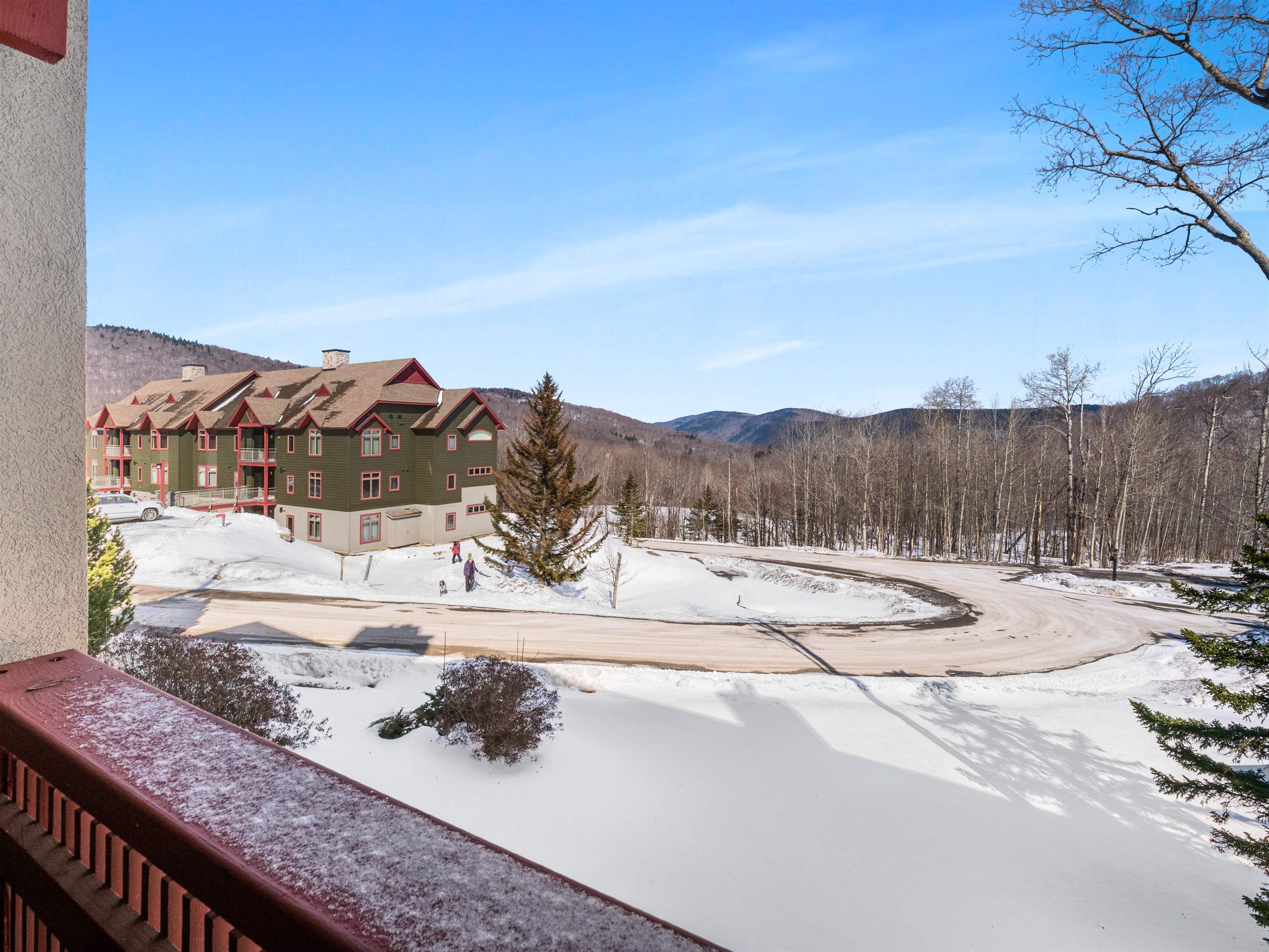 281 Sunrise Road Unit: Cambridge 205