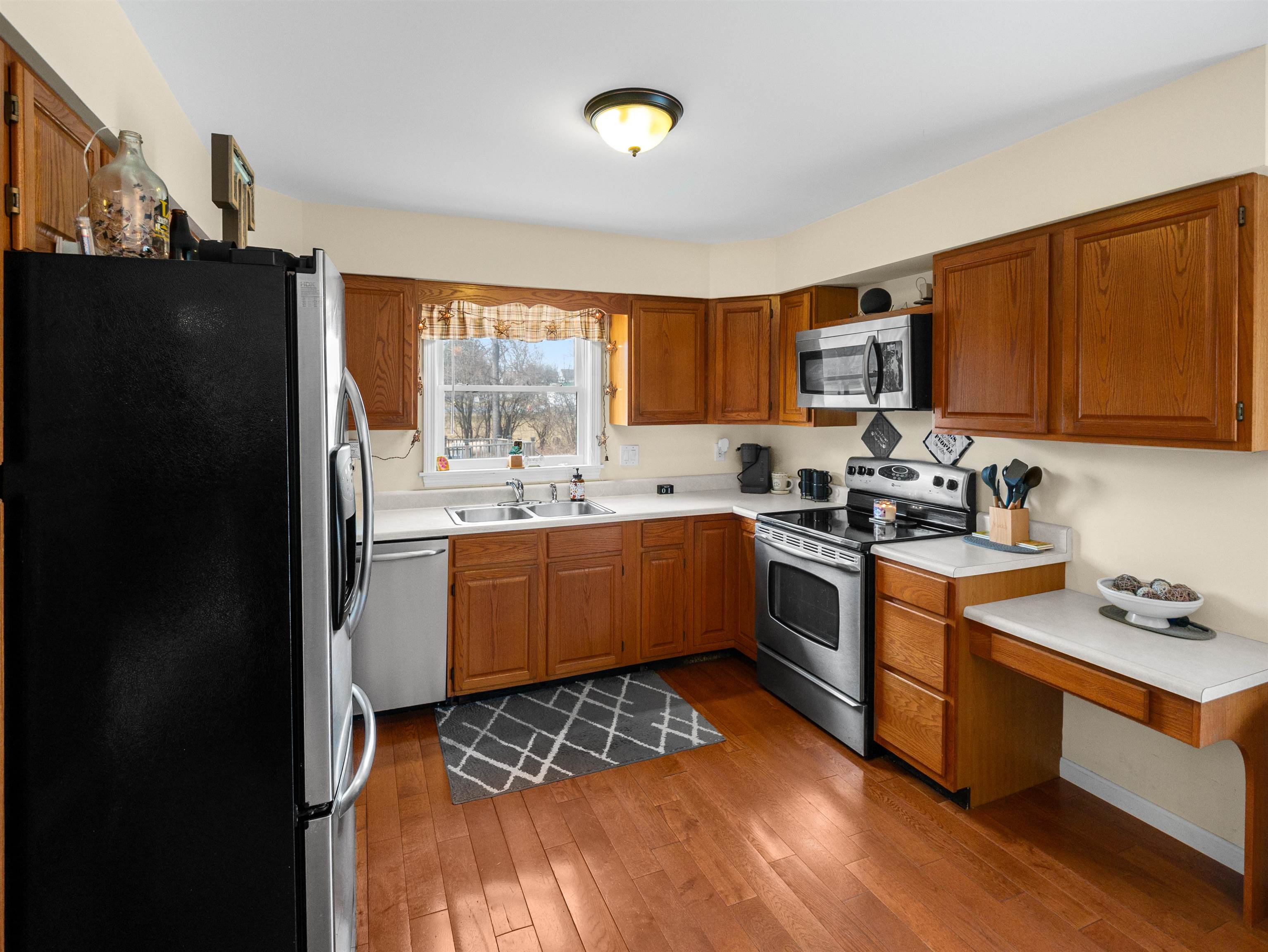 85 Engrem Avenue