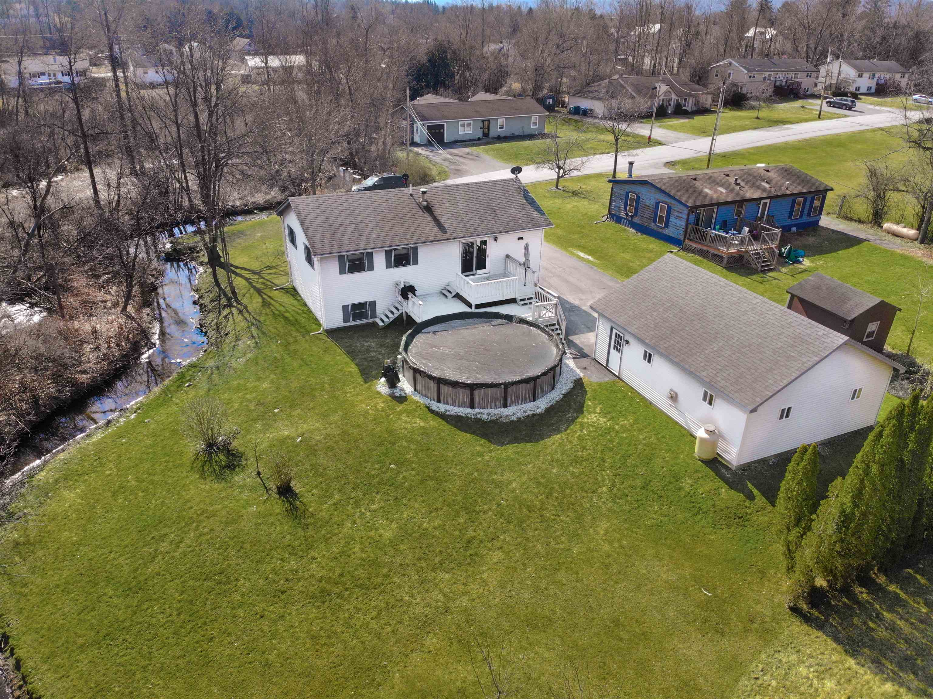 85 Engrem Avenue