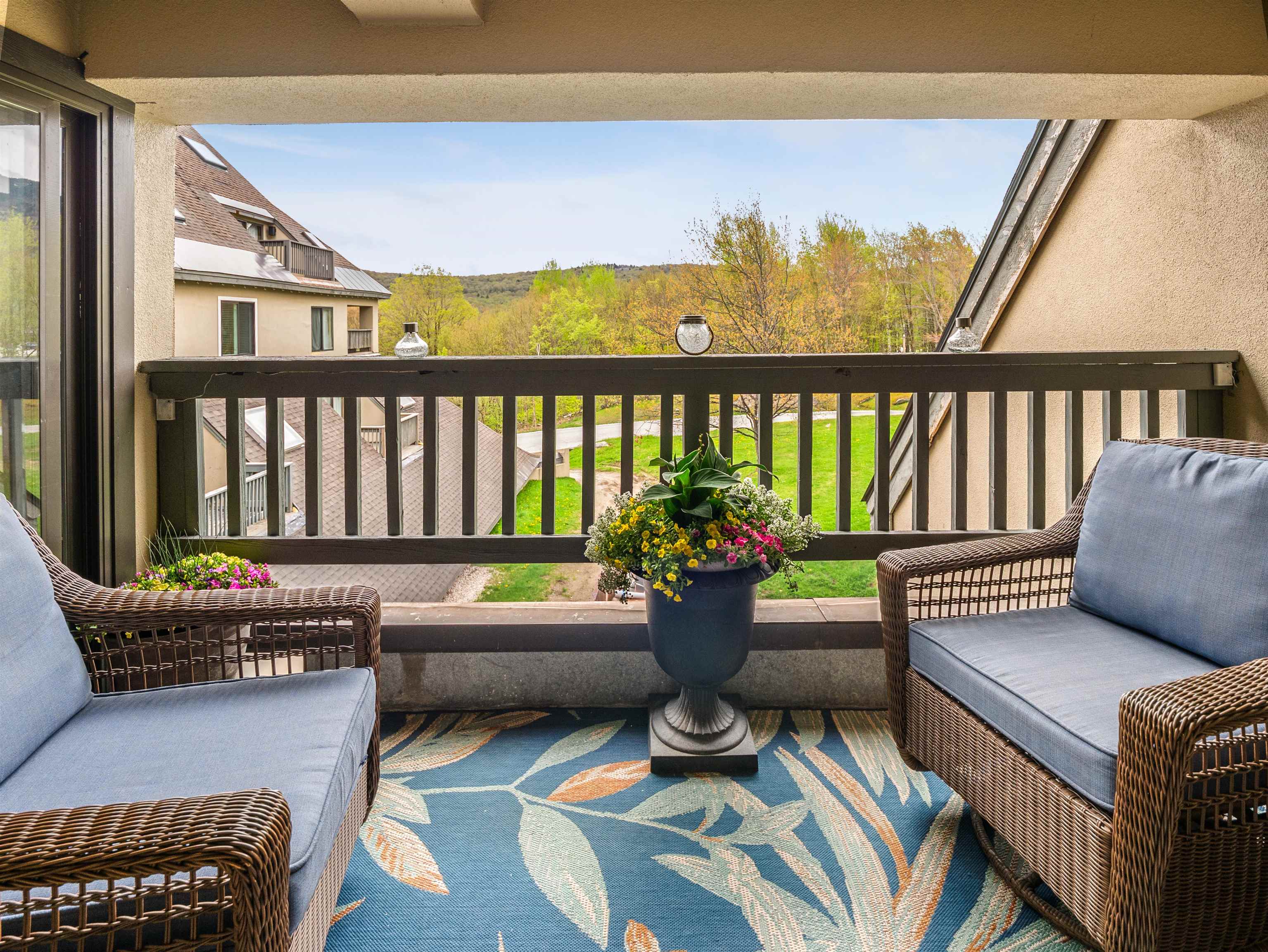 133 East Mountain Road Unit: 3E13