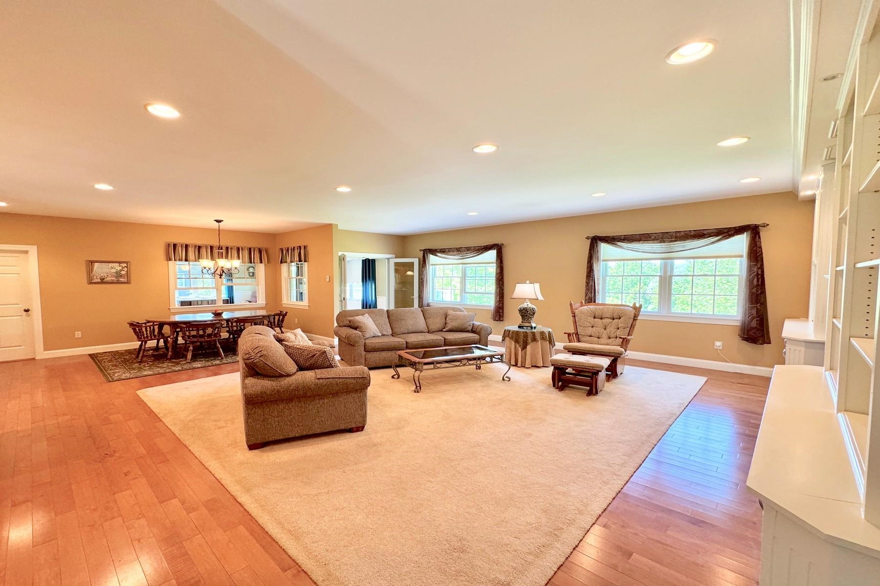 603 Carmel Place