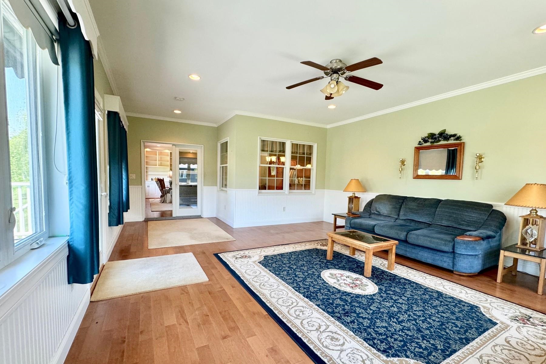 603 Carmel Place