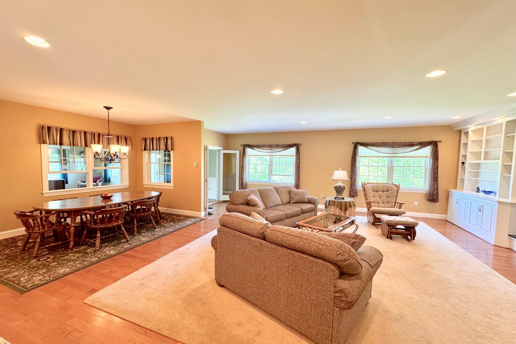 603 Carmel Place