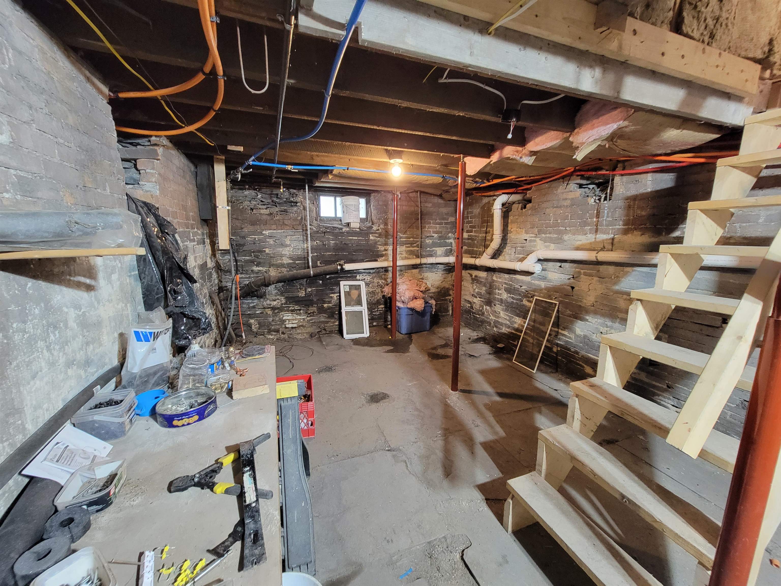 56 Caernarvon Street