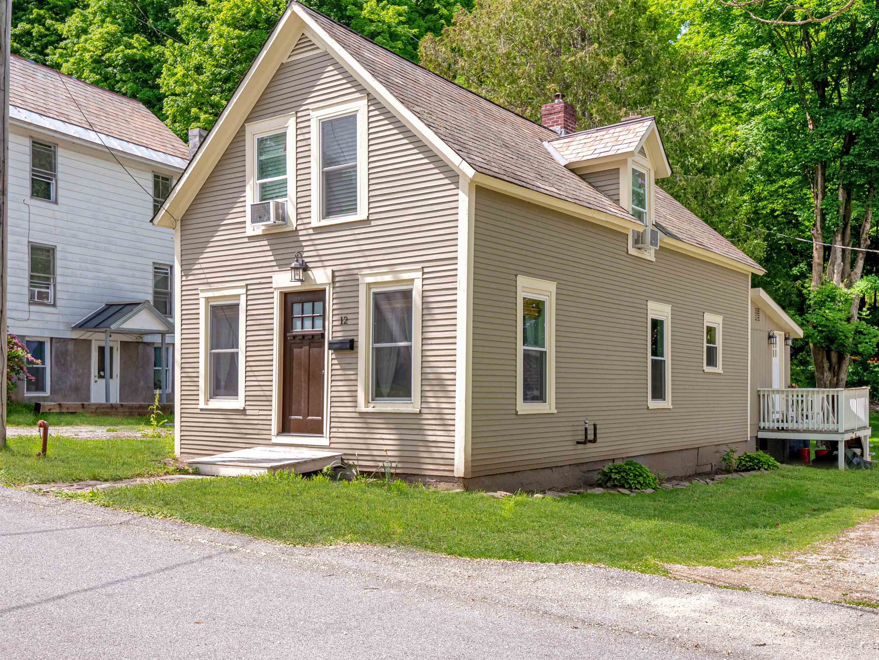 12 Cain Street