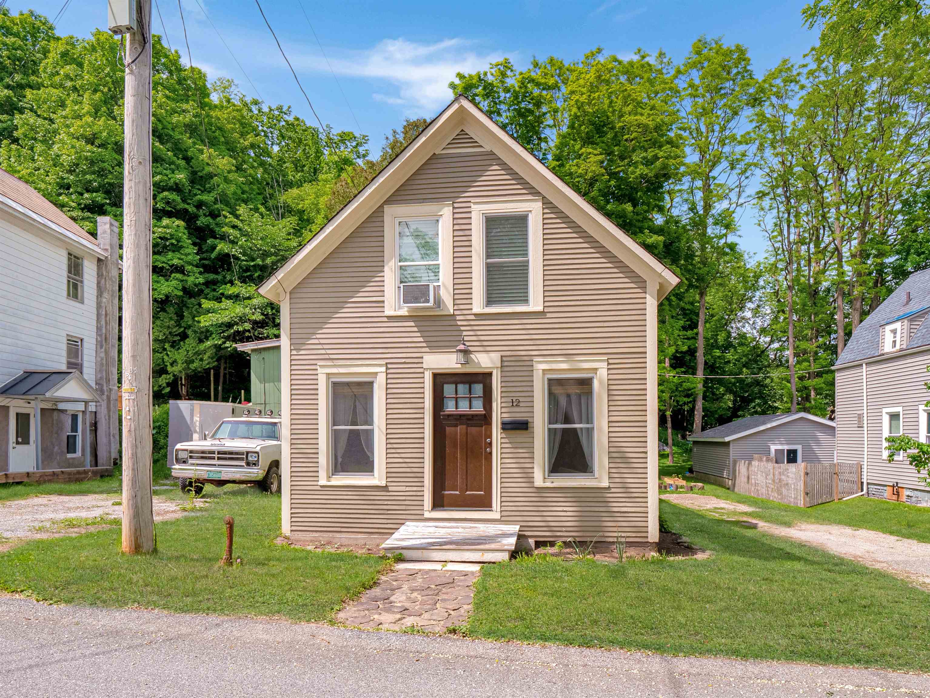 12 Cain Street