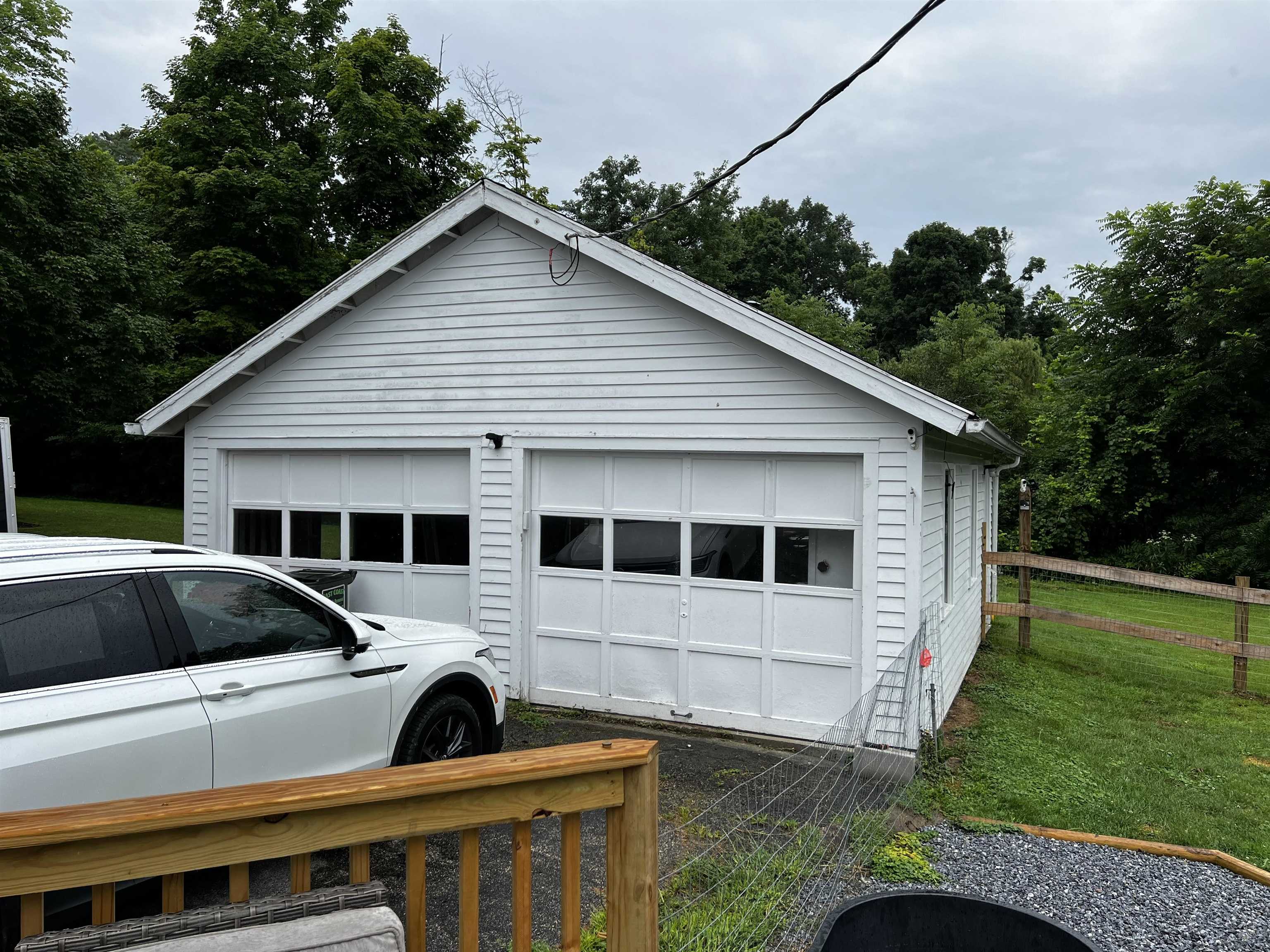 86 Meacham Street